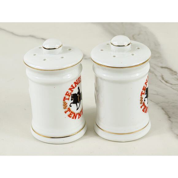 Salt & Pepper Shakers Tennessee Souvenir 80's Porcelain 2 3/4" Gold Trim Vintage - Picture 7 of 12